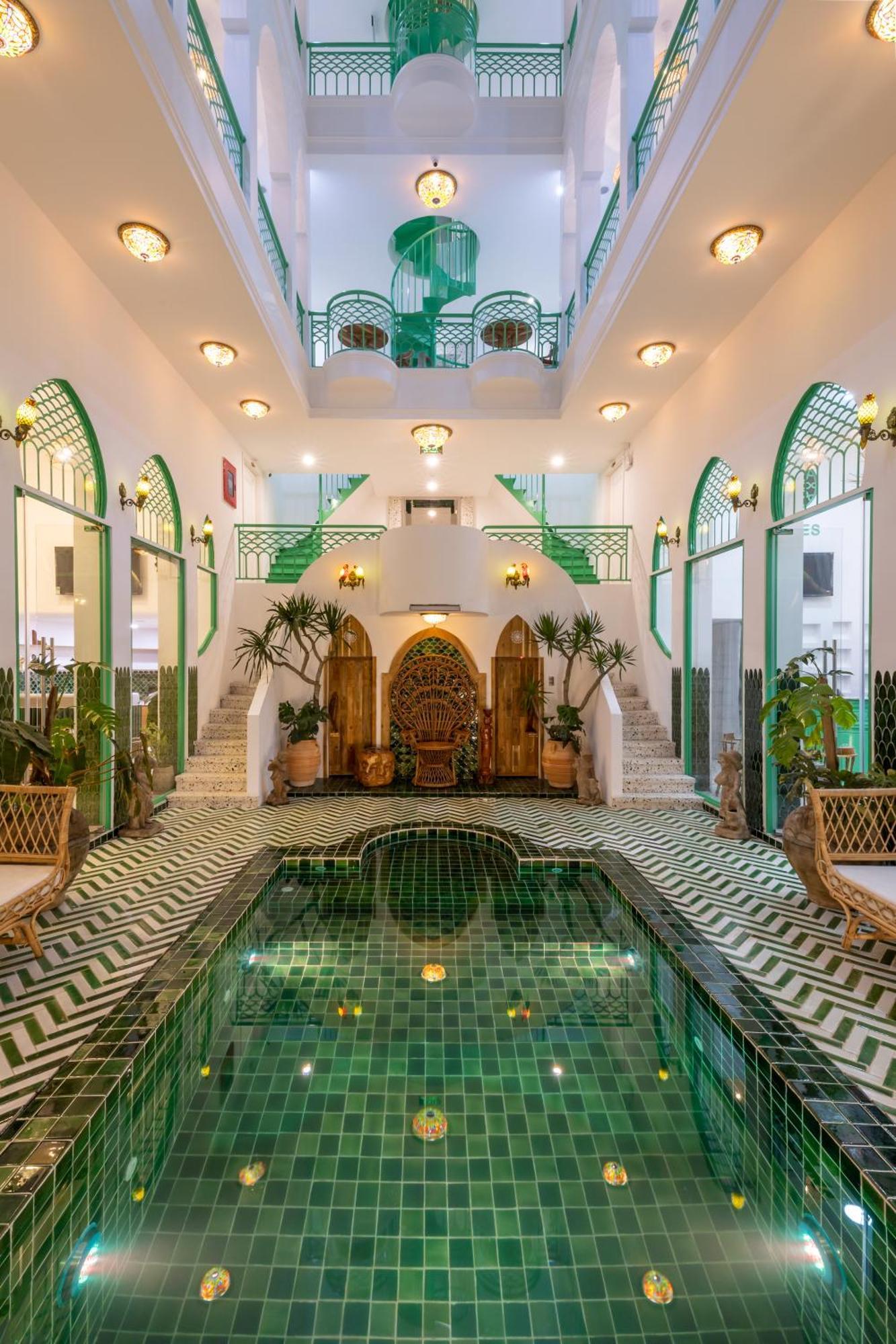 Pisces Hotel Hue Exterior foto